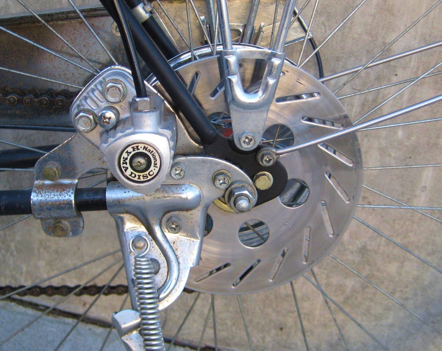 bicycle with hydraulic brakes